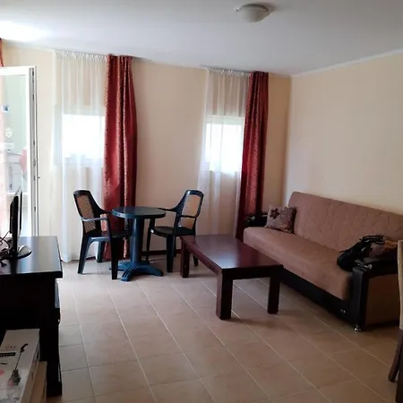 Апартамент В Сънсет Ризорт Фемили Aparthotel